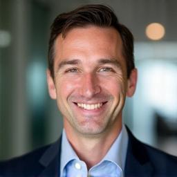 Headshot of James Maxwell